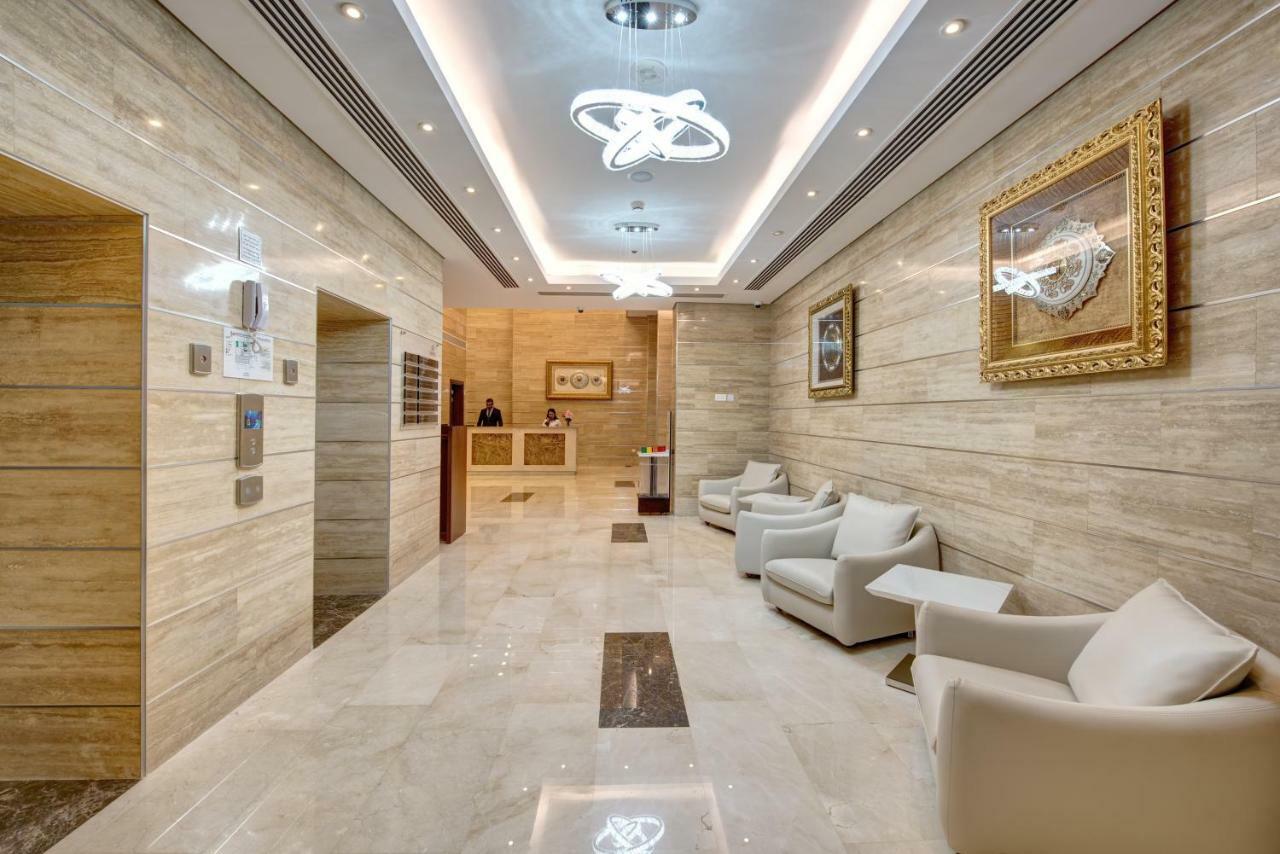 Center Hotel Sharjah Luaran gambar